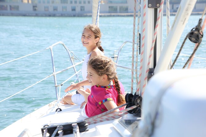 Barcelona Sailing Experience: Spanish Tapas and Premium Open Bar - Who will enjoy this sailing experience?