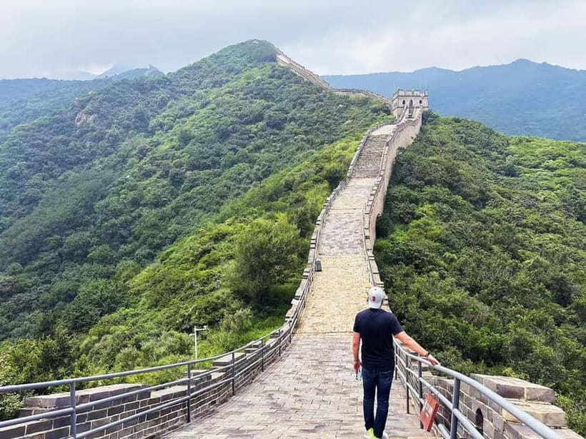 Beijing:Mutianyu/Badaling Great Wall Tour with VIP Fast Pass - Badaling, the famous section with faster handling