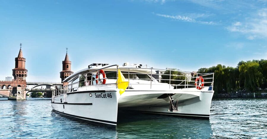 Berlin: Exclusive Boat Tour on a Solar-Powered Catamaran - Why the quiet solar boat changes the experience