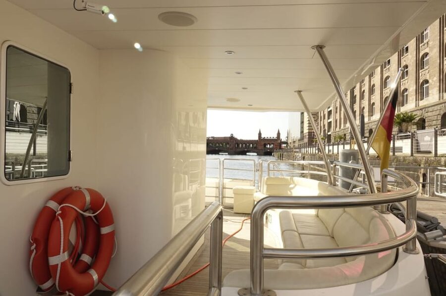 Berlin: Exclusive Boat Tour on a Solar-Powered Catamaran - The Mühlendamm lock is the trip’s main event