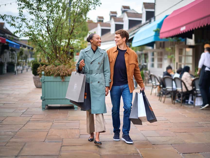 Bicester Village Shopping Trip from London with VIP Discount - Key points before you book