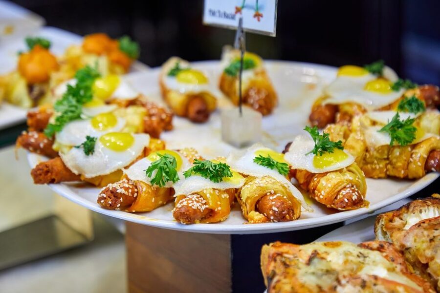 Bilbao: Exclusive Food & Wine Tasting Tour with Local Guide - Dietary needs and ordering with confidence