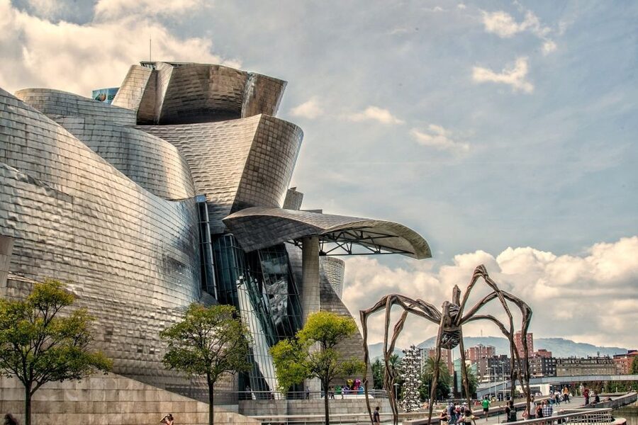 Bilbao: Private & Exclusive Guggenheim Museum Guided Tour - Practical points before you go