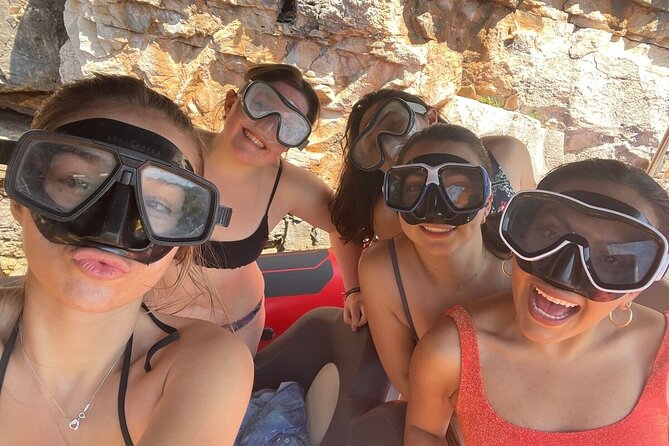 Blue Cave & Hvar, 5 Islands Speedboat with Luxury Seats in Shade - Vis bunkers and the coast near Stiniva