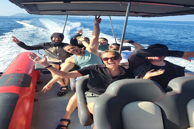 Blue Cave & Hvar, 5 Islands Speedboat with Luxury Seats in Shade - What the speedboat ride feels like
