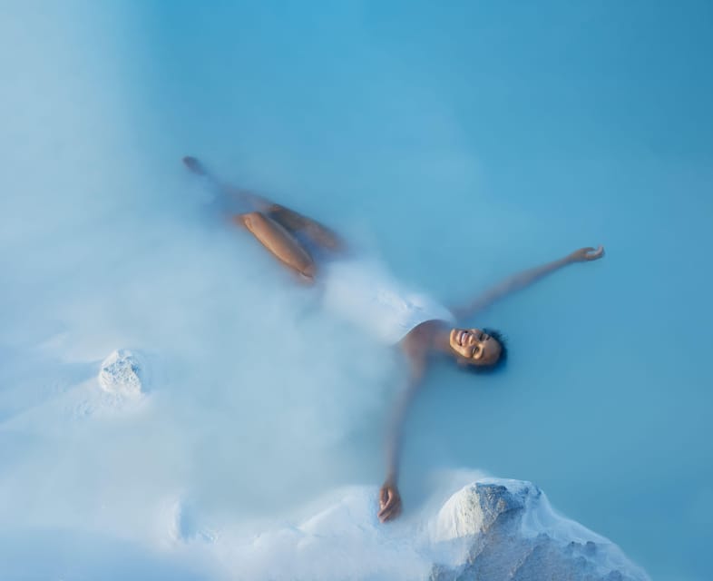 Blue Lagoon: Premium Admission with Drinks and Face Masks - The Drink at the Swim-Up Bar