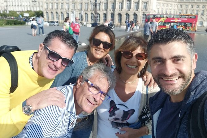 Bordeaux Unveiled: The Ultimate Private Walking Experience - Place du Parlement and the clues on its buildings