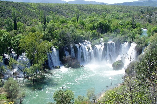 Bosnia Day Trip: Mostar and Kravice Waterfalls by Luxury Minibus - How the transport and group size affect the day