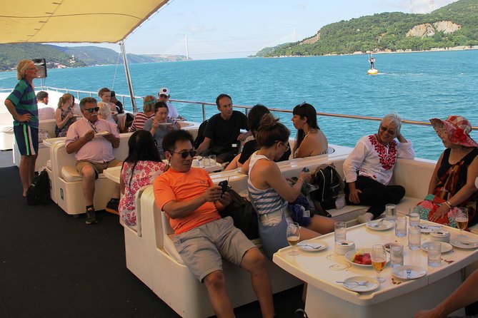 Bosphorus Luxury Lunch Cruise & Black Sea Swimming Experience - Lunch on the water, not just snacks