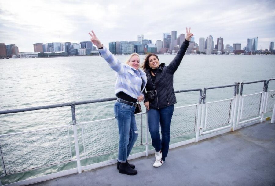 Boston Premium Driving Tour with Boat Cruise and Bunker Hill - A compact introduction to Boston’s biggest stories