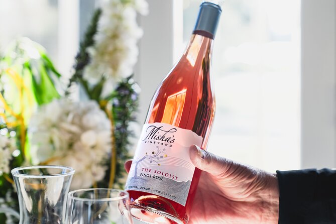 Boutique Wine Tour - visit Central Otago, 4 Wineries & Lunch - Cromwell tasting and the final Gibbston stop