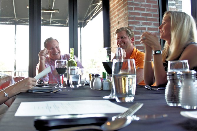 Branson VIP Wine Tasting and Dinner Tour - Key points at a glance