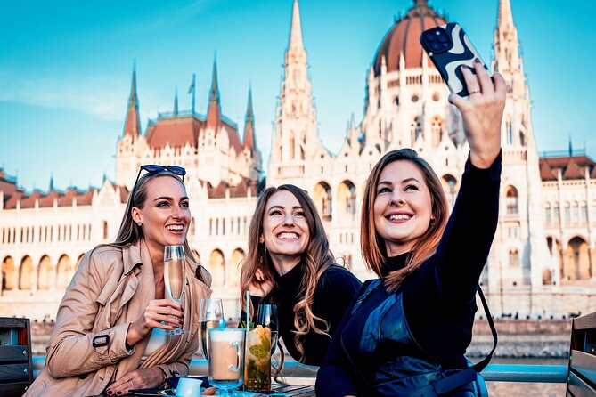 Budapest River Cruise with 1 Free Tokaj Frizzante and Audio Guide - Who will enjoy this one-hour ride