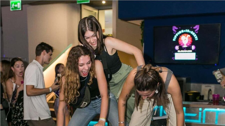 Budapest: Unmissable Bar Crawls with Shots & VIP Club Entry - What makes the Bingo crawl different