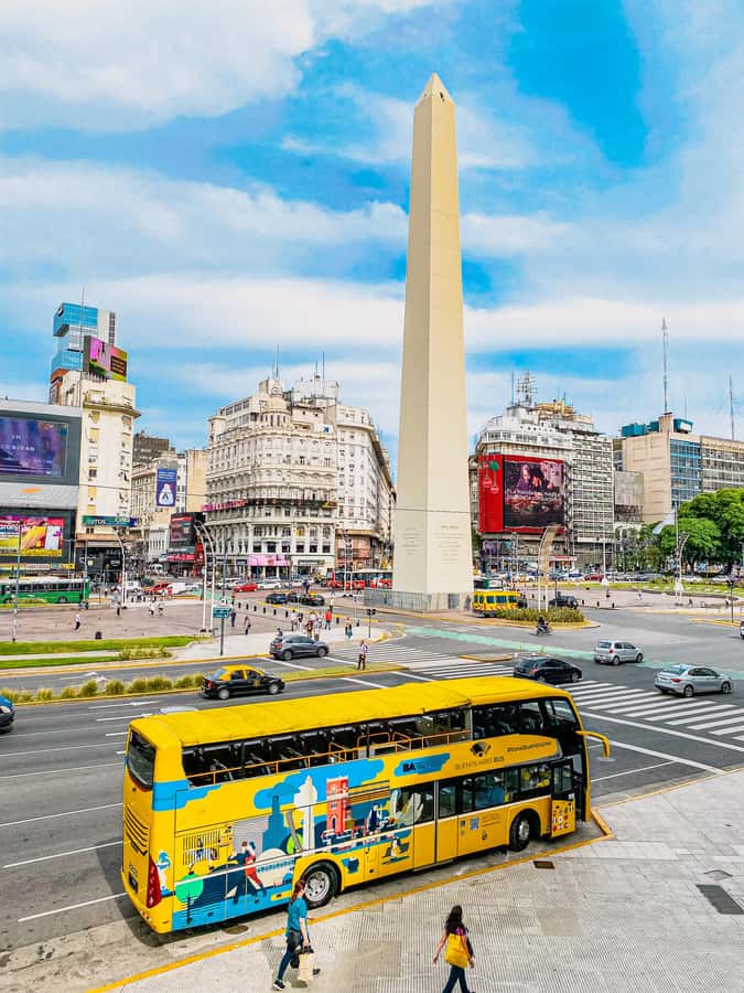 Buenos Aires Hop-On Hop-Off Bus and Exclusive Benefits - Why this bus works well in a city as large as Buenos Aires