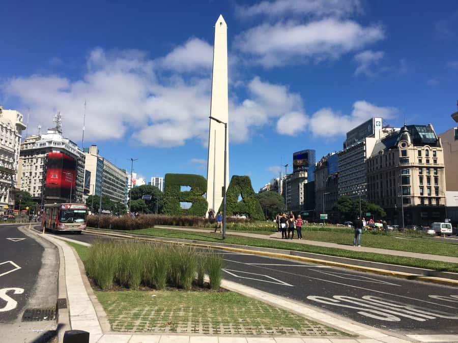 Buenos Aires Premium City Tour - Plaza de Mayo brings the city’s story into focus