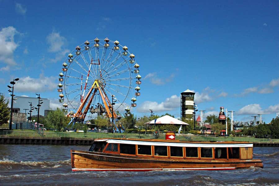Buenos Aires: Tigre Premium with Boat Ride - Guide, commentary, and language choices