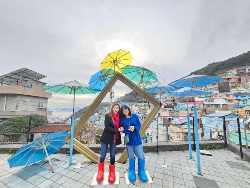 Busan: Cruise Port – Premium Small Group Tour (Max 6 Guests) - Haedong Yonggungsa Temple, where the sea meets the shrine