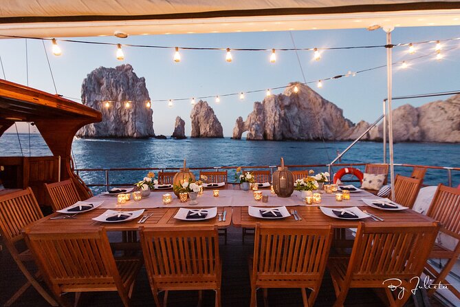 Cabo San Lucas Luxury Sailing Yacht and Dinner with a Chef - Appetizers and drinks on deck