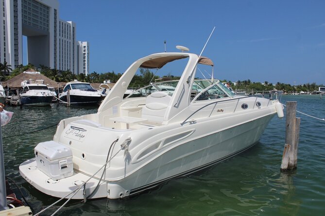 Cancun Bay Private 2-Hour on a Luxury Yacht - A natural fit for birthdays and anniversaries