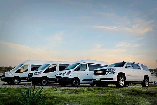 Cancun Deluxe SUV Private Roundtrip Transportation - English service and communication