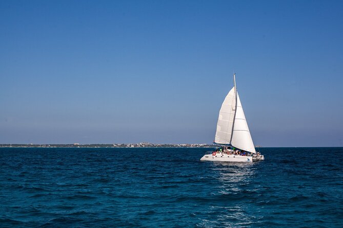 Cancun Sailing Catamaran Islas Mujeres With Luxury Beach Club - Starting at Playa Tortugas in Cancun’s Hotel Zone