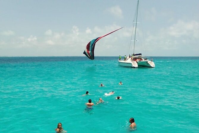 Cancun Sailing Catamaran Islas Mujeres With Luxury Beach Club - Ninety minutes to explore Isla Mujeres on your own