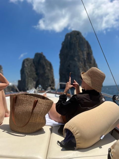 Capri: exclusive boat tour - What is included, and what you should bring