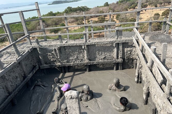 Cartagena Mud Volcano Tour — VIP Exclusive Crowd-Free Access! - What the mud massage is really like