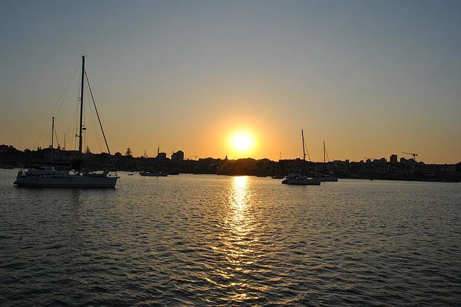 Cascais Private Luxury Sunset 2h Cruise with a drink - What the $632.51 price really means