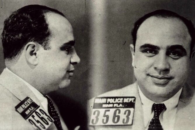 Chicago Gangsters and Ghosts Luxury Minibus Tour - Harry Caray’s and Frank Nitti’s hidden vault