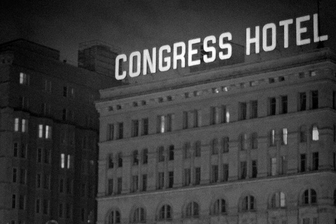 Chicago Gangsters and Ghosts Luxury Minibus Tour - The Congress Hotel and Chicago’s ghost stories