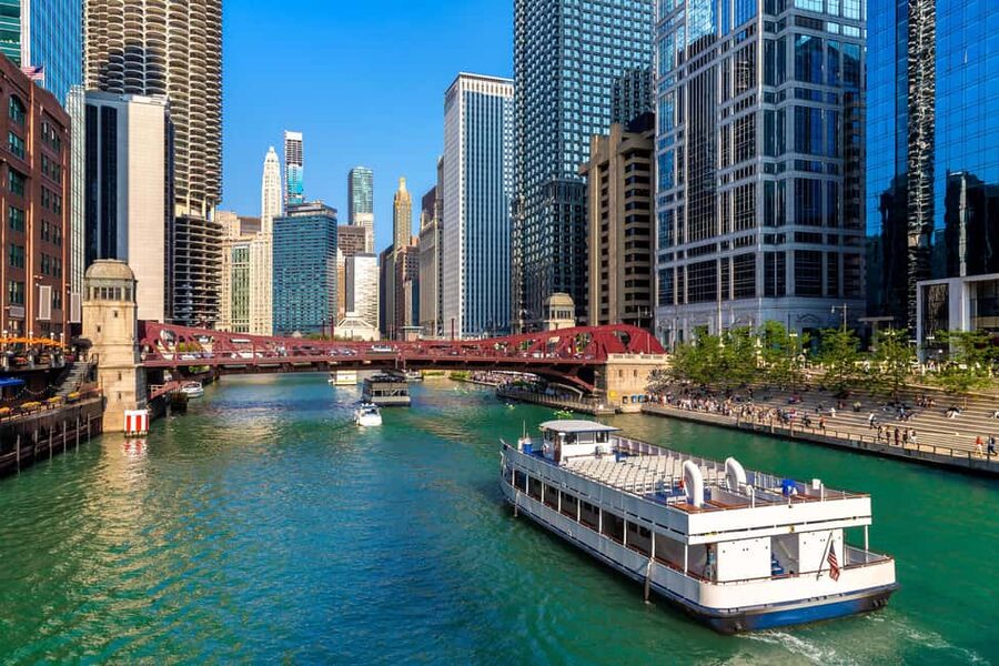 Chicago Premium Driving Tour with River Boat Cruise - Key points at a glance