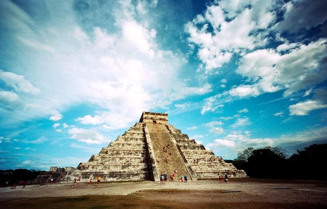 Chichen Itza Day Trip Exclusive Nool-Ha Cenote & Valladolid Visit - The timing at Chichen Itza requires discipline