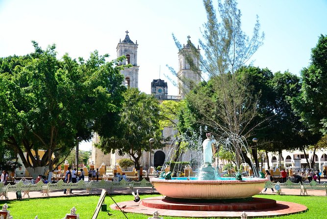 Chichen Itza Deluxe Valladolid and 2 Cenotes - Transport is the real test of this excursion