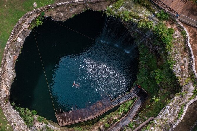 Chichen Itza Exclusive Tour, Cenote, Magical Town & Buffet - Seeing Chichen Itza with a guide