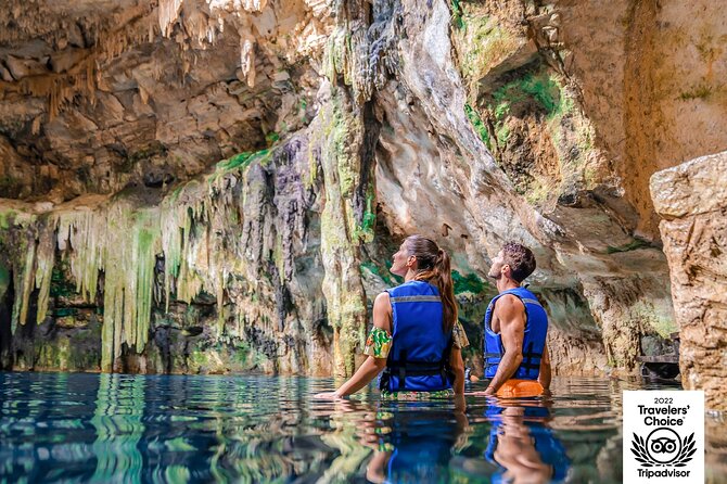 Chichén Itzá Guided Tour with Cenote & Buffet at Valladolid - Walking through Chichén Itzá