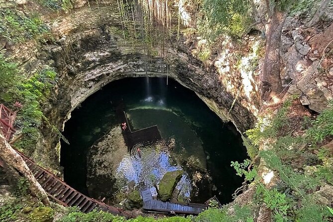 Chichén Itzá Premium Cenote y valladolid Day Tour - Valladolid in only 30 minutes
