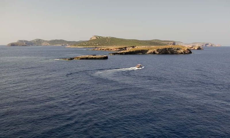 Colonia Sant Jordi: Premium & Fast Boat Tour around Cabrera - Should you book it?