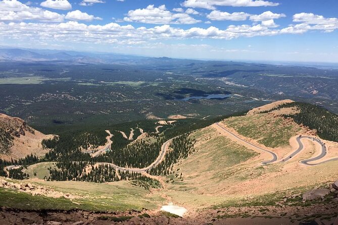Colorado Springs Pikes Peak Luxury Jeep Tours - What the guides add to the ride