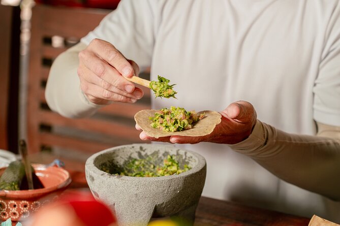Cozumel: KUZÁ Beach Day, Buffet, Open Bar & Mexican Flavors Class - Buffet lunch and standard open bar