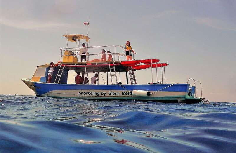 Cozumel: VIP Glass Bottom Boat & Snorkeling 3 Reefs Tour - Three reefs, one short Cozumel outing