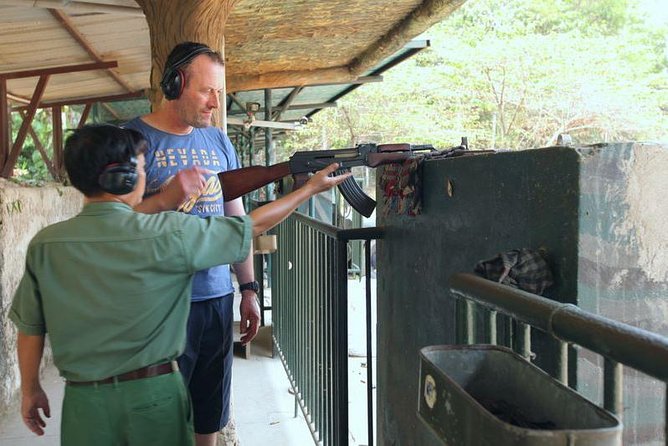 Cu Chi Luxury Group Tour - Tapioca and Cake Half Day - How the guide affects your day
