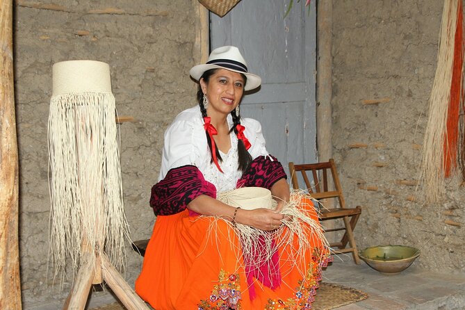 Cuenca Your Way Exclusive Private City Tour - Bolivar Street and the 10 de Agosto Market