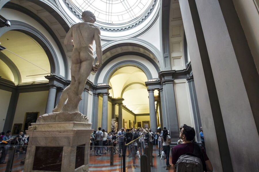 David & Duomo VIP Tour with Exclusive Terrace Access & Dome - What the guide adds