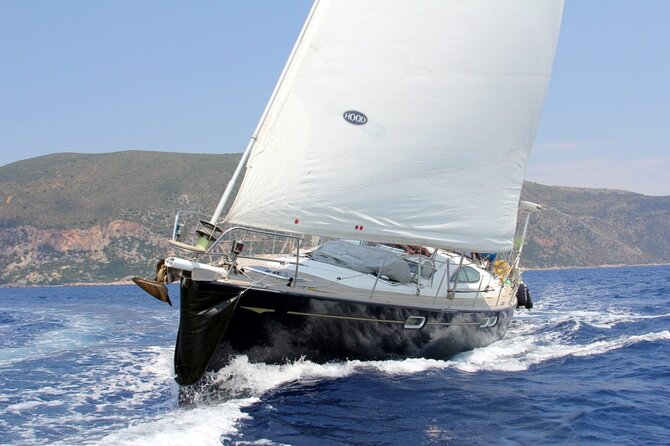 DAY TRIP - Exclusive Sailing Adventure - CORFU / PAXOS - Lakka: 90 minutes in a Paxos harbor village