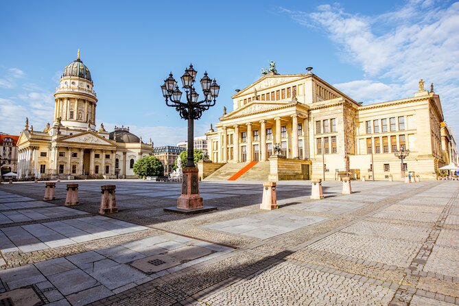 Deluxe Berlin: Hassle-Free Shore Tour from Warnemunde Cruise Port - Reichstag and the Brandenburg Gate