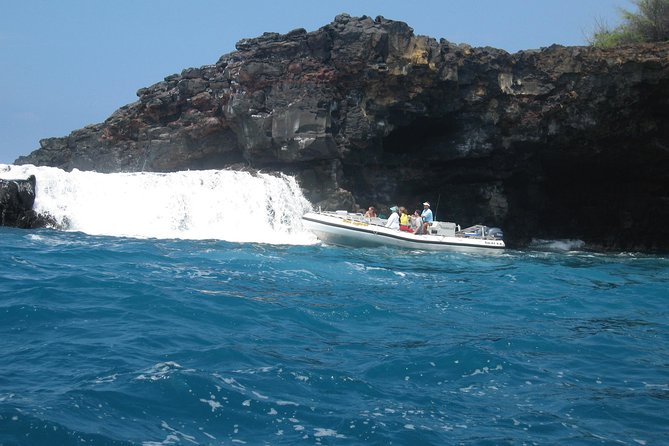 Deluxe Morning Snorkeling Adventure - A four-hour morning along the Kona coast