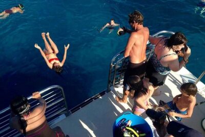 Deluxe Na Pali Morning Snorkel Tour on the Lucky Lady