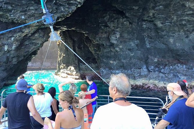 Deluxe Na Pali Morning Snorkel Tour on the Lucky Lady - The crew, safety, and the feel onboard